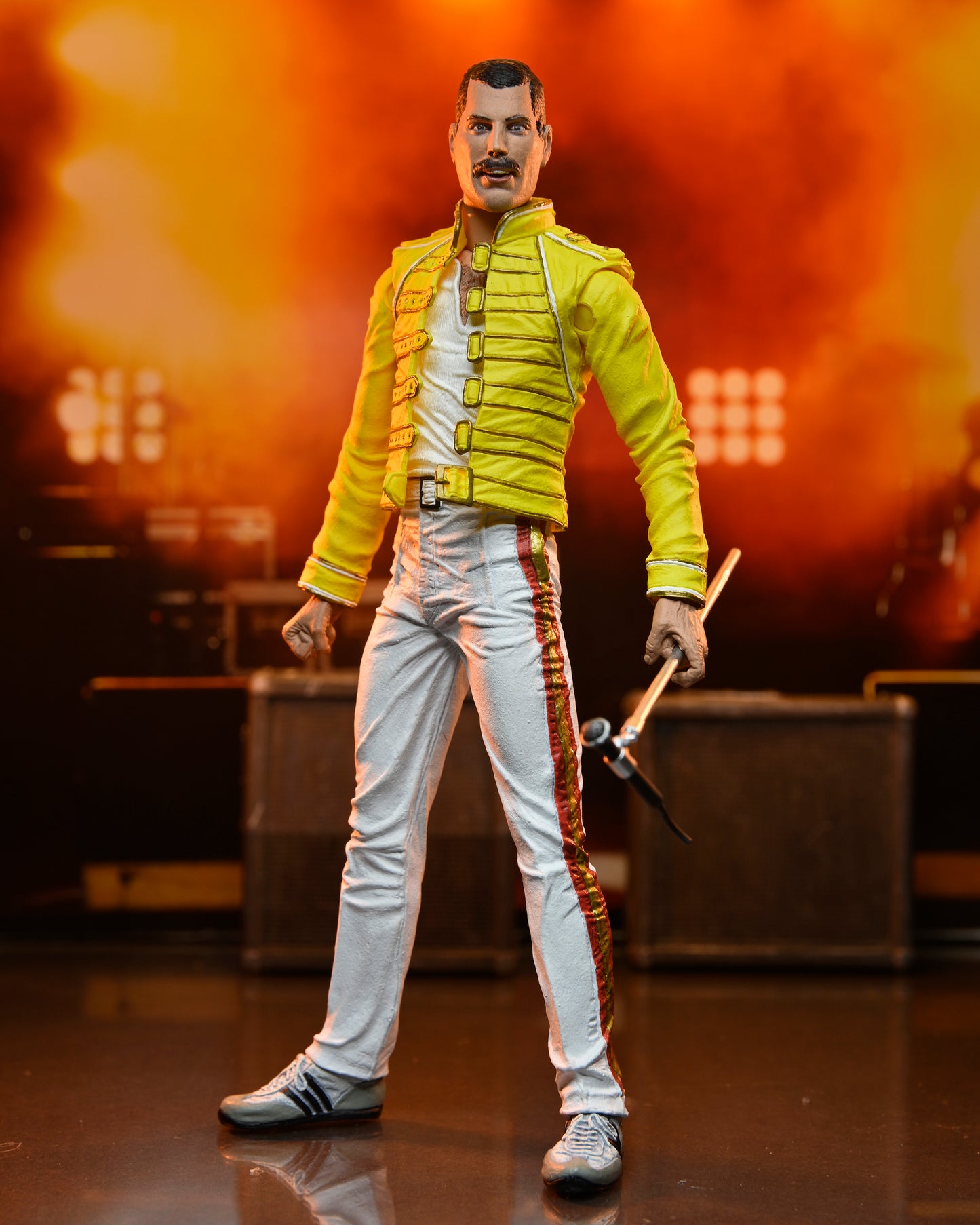 FREDDIE MERCURY – 7 IN SCALE ACTION FIGURE - Kidrobot