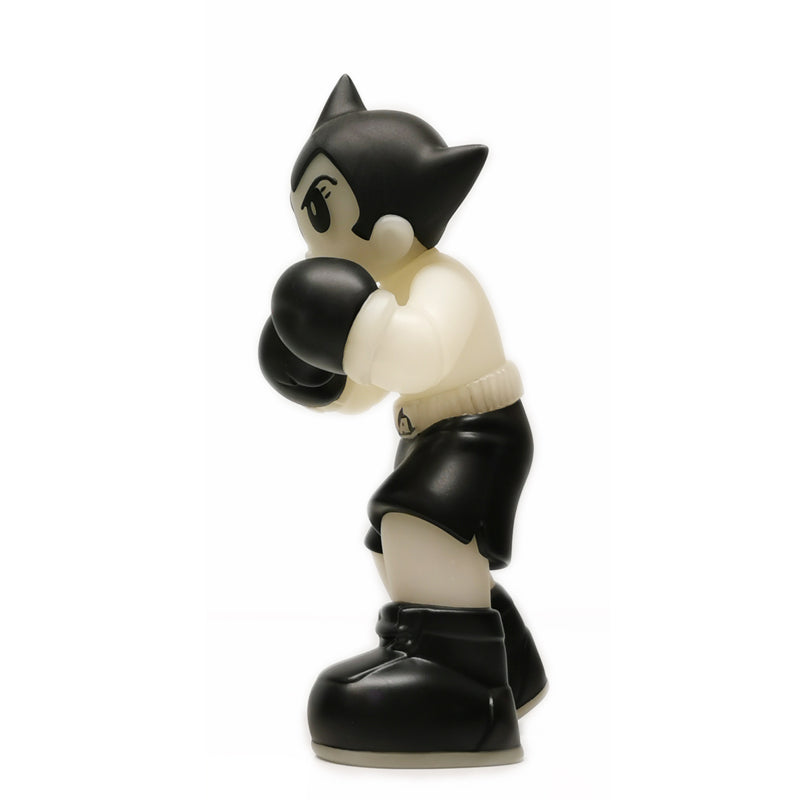 ASTRO BOY BOXER - GID GREEN.- TOYQUBE