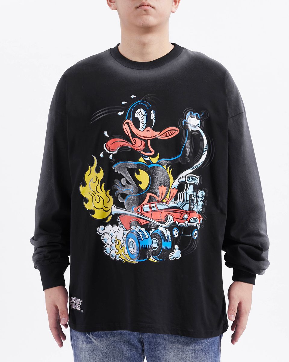 FreezeMax LOONEY TUNES- HOT ROD DAFFY-DROP SHOULDER LONG SLEEVE TEE