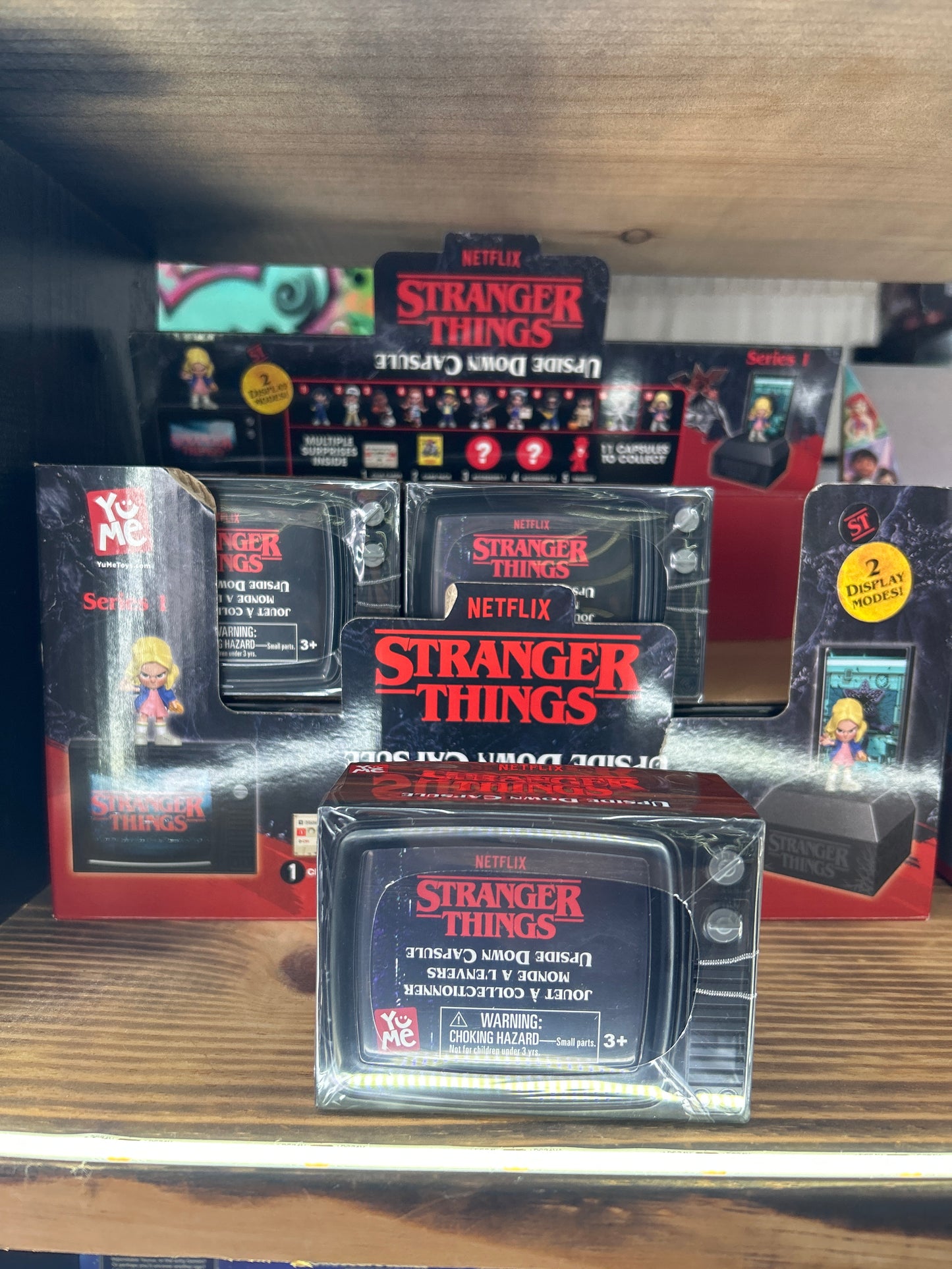 STRANGER THINGS SURPRISE TV
