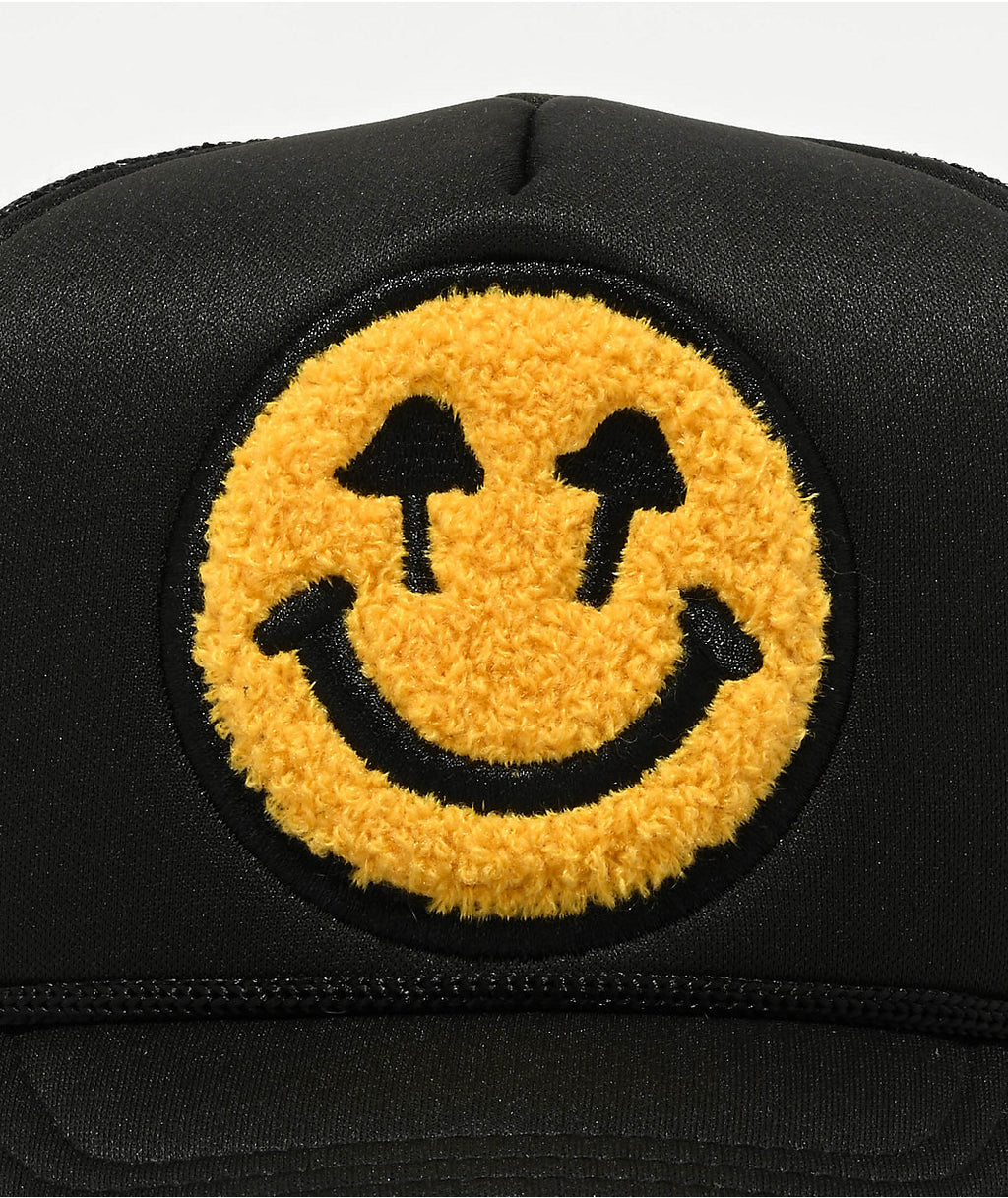 Happy Caps Double Blind Black and yellow smiley trucker