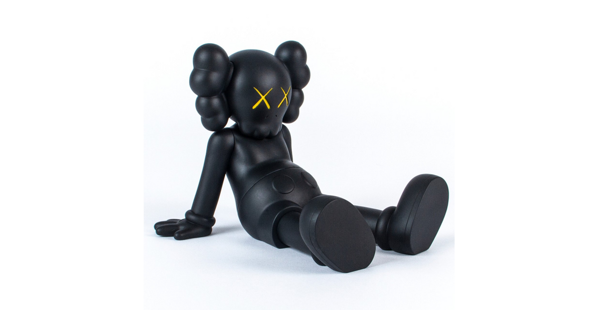 Kaws Holiday Taipei 5 1/2 in | 14 cm