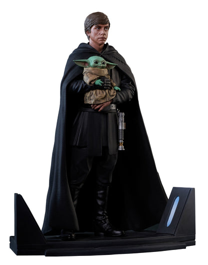 Star Wars Premier Collection: The Mandalorian: Luke Skywalker & Grogu