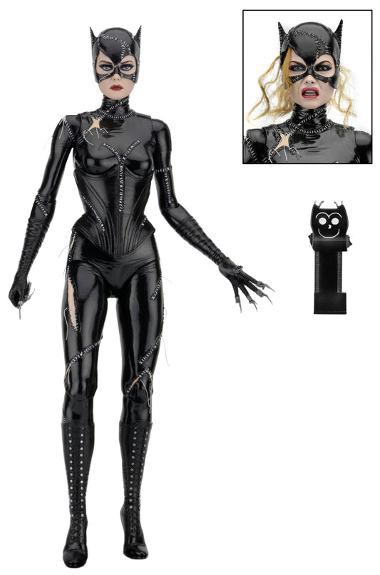 BATMAN RETURNS – 1/4 SCALE ACTION FIGURE - CATWOMAN (MICHELLE PFEIFFER) - Kidrobot