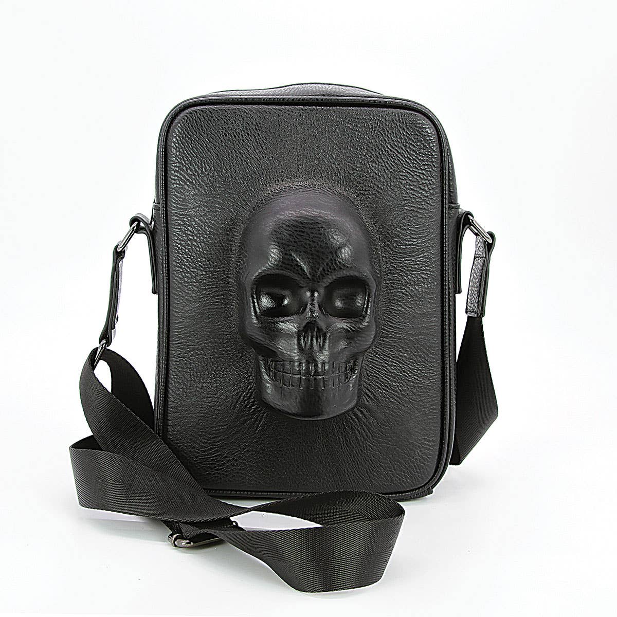 COMECO INC - METALLIC PROTRUDED SKULL MESSENGER BAG IN VINYL