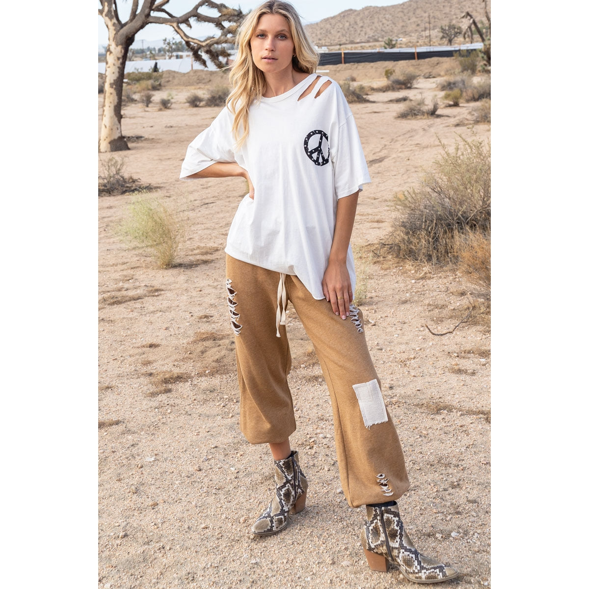 PEACE SHIRT WHITE